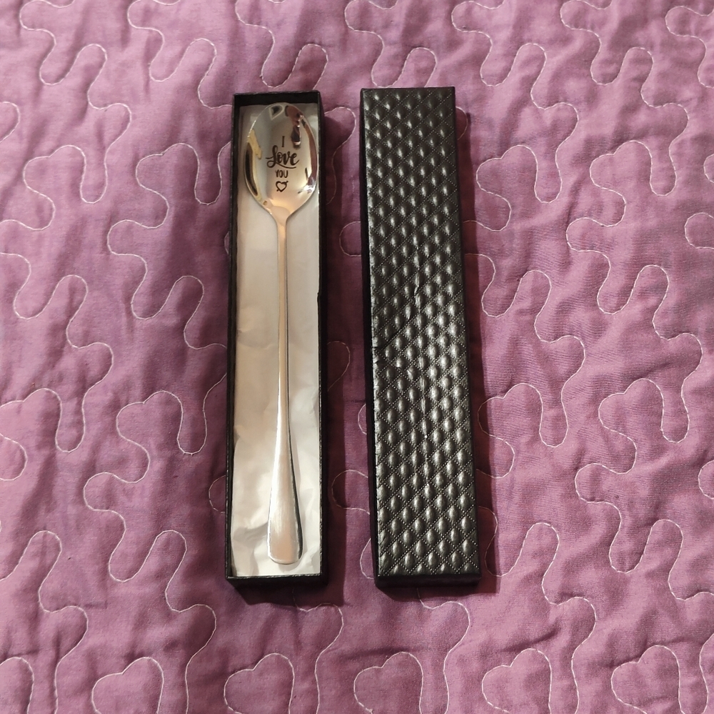Giftable Spoon - Picture 3 of 3